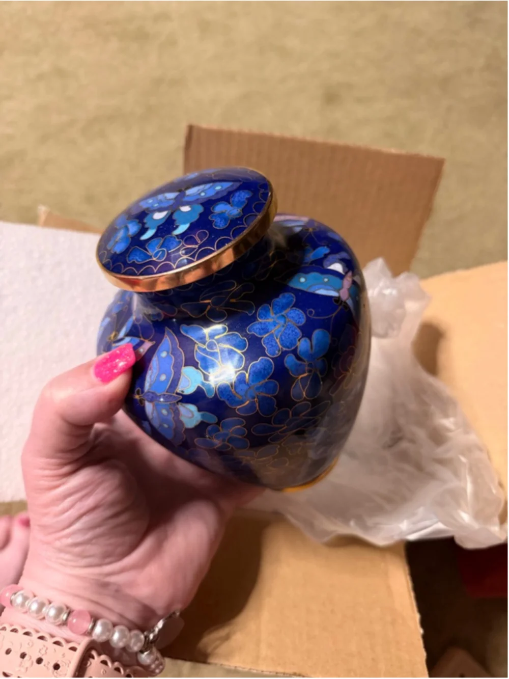 Blue Gold Cloisonne Butterfly Memorial Urn Small - Picture 9 of 16